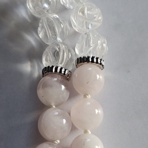 Rosenquarz-Bergkristall (Rosenperlen) -Mala mit Seidenquaste und Armband – Bild 17