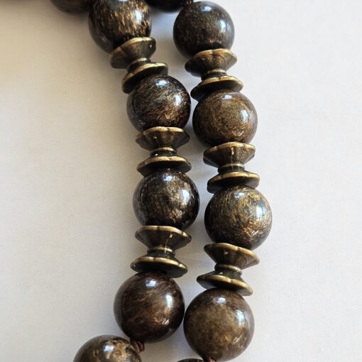 Bronzit-Mala mit Bronzit-Anhänger und Armband – Bild 17