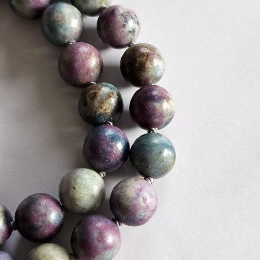 Rubin-Disthen-Fuchsit-Mala mit Rubin-Disthen-Fuchsit-Anhänger und Armband – Bild 20