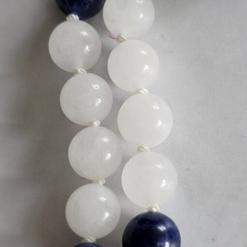 Sodalith-Schneequarz-Mala mit Sodalith-Anhänger und Armband – Bild 20