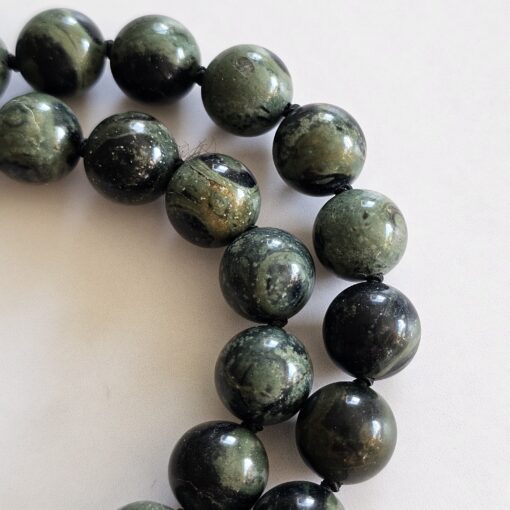 Eldarit („Kabambastein“) -Mala mit Eldarit-Anhänger und Armband – Bild 21