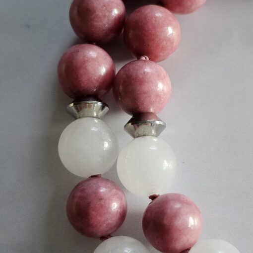 Rhodonit-Rosenquarz-Schneequarz-Mala mit Edelstahlanhänger und Armband – Bild 21
