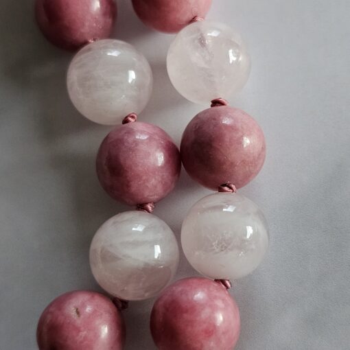 Rhodonit-Rosenquarz-Schneequarz-Mala mit Edelstahlanhänger und Armband – Bild 24
