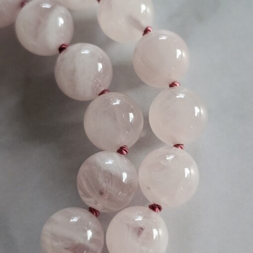Rhodonit-Rosenquarz-Schneequarz-Mala mit Edelstahlanhänger und Armband – Bild 26