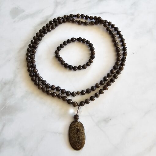 Bronzit-Mala mit Bronzit-Anhänger und Armband