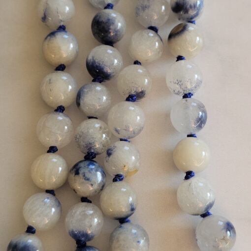 Dumortierit (Dumortierit in Quarz) -Mala mit Seidenquaste und Armband – Bild 2