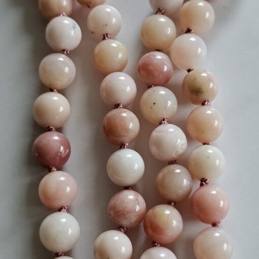 Opal (peruanischer, rosafarbener Opal) -Mala mit Edelstahlanhänger – Bild 2