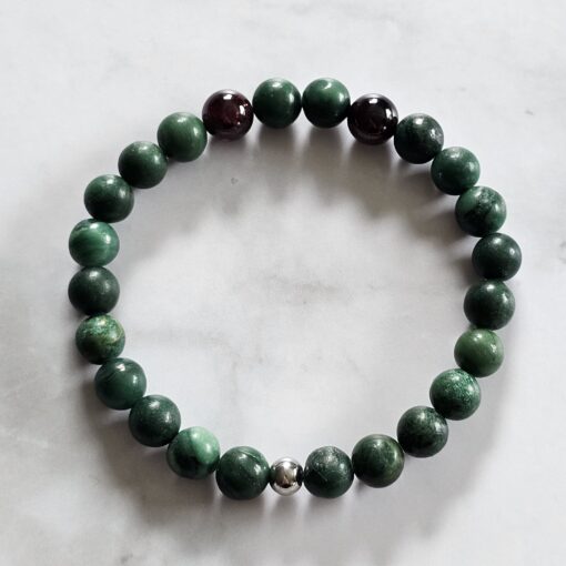 Budstone („Prasemquarz“) -Granat-Mala mit Seidenquaste und Armband – Bild 4