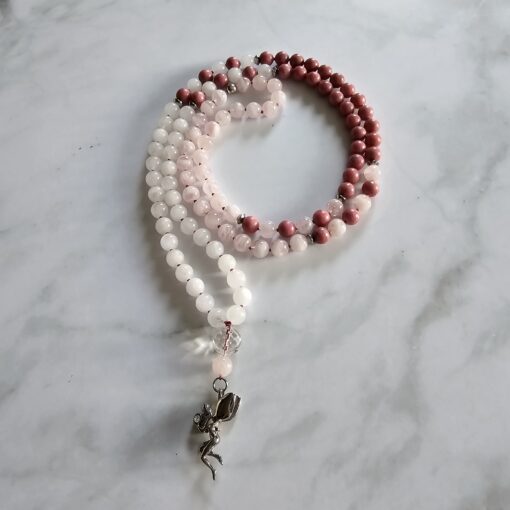 Rhodonit-Rosenquarz-Schneequarz-Mala mit Edelstahlanhänger und Armband – Bild 5
