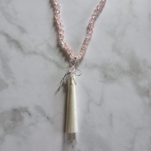 Rosenquarz-Milchquarz-Mala mit Quaste – Bild 6