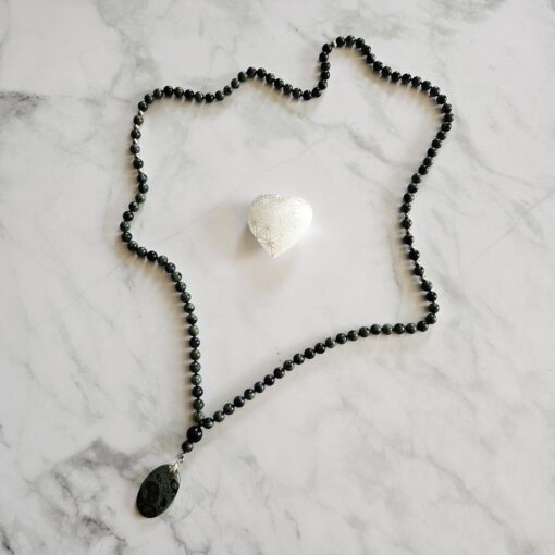 Eldarit („Kabambastein“) -Mala mit Eldarit-Anhänger und Armband – Bild 7