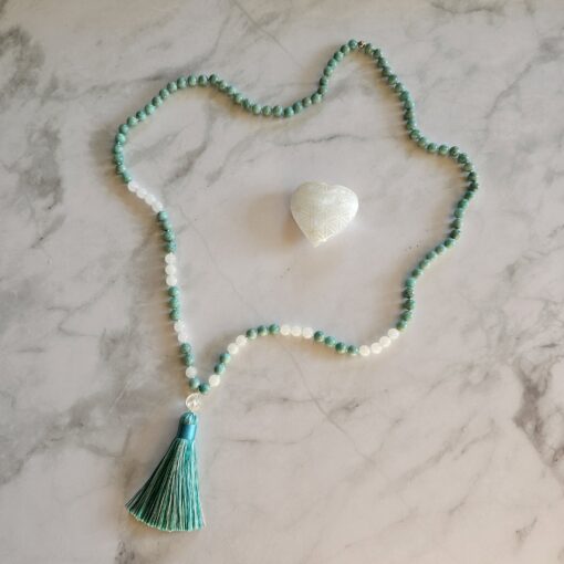 Amazonit-Schneequarz-Mala mit Seidenquaste und Armband – Bild 7
