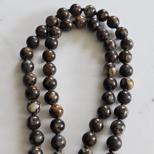 Opal (braun, brauner „Feuerspitzen“ Opal) -Mala mit kupferfarbenem Anhänger – Bild 10