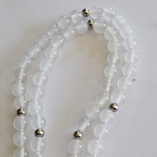 Achat (weiß, „Friedensachat“) -Mala (2) mit Kundl-Marmor-Anhänger – Bild 12