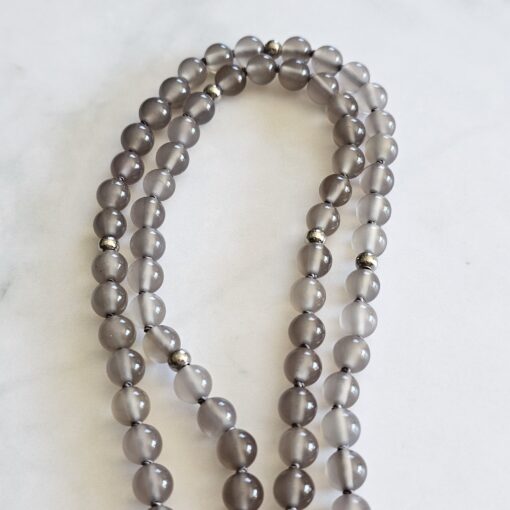 Achat (grau) -Mala mit Kundl-Marmor-Anhänger und Armband – Bild 13