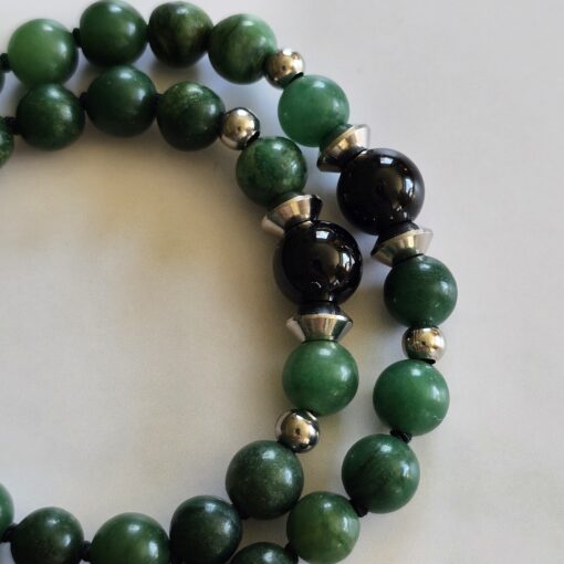 Budstone („Prasemquarz“) -Turmalin (schwarz) -Mala mit Budstone-Donut – Bild 15