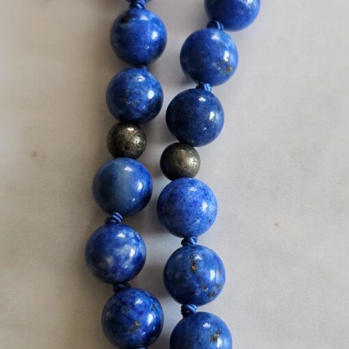 Lapislazuli-Pyrit-Mala (3) mit Lapislazuli-Anhänger (Tropfen) – Bild 16