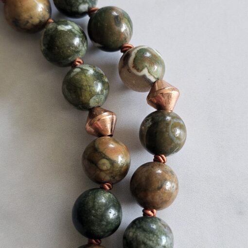 Meta-Rhyolith („Augenstein“, „Regenwaldstein“) -Kupfer-Mala mit „Regenwaldstein“-Anhänger – Bild 16