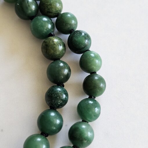 Budstone („Prasemquarz“) -Turmalin (schwarz) -Mala mit Budstone-Donut – Bild 17
