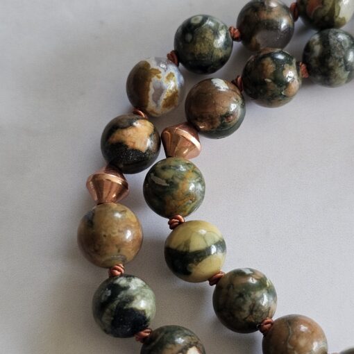 Meta-Rhyolith („Augenstein“, „Regenwaldstein“) -Kupfer-Mala mit „Regenwaldstein“-Anhänger – Bild 17