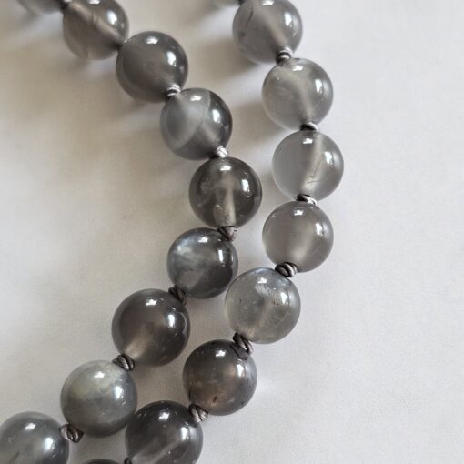 Mondstein (grau) -Mala (2) mit pfirsichfarbenem Mondstein-Anhänger und Armband – Bild 18