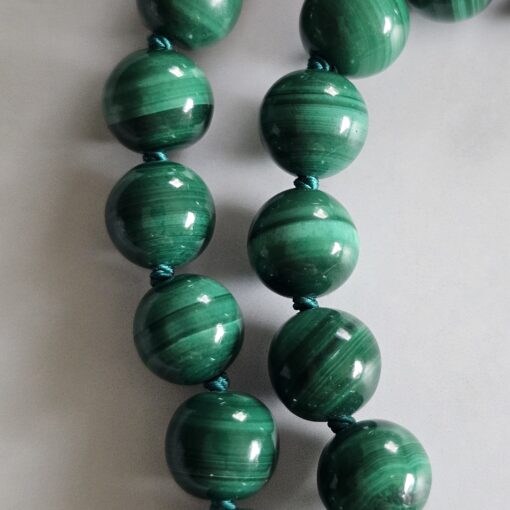 Malachit-Mala (3) mit Malachit-Chrysokoll-Anhänger – Bild 19