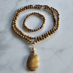 Jaspis („Landschaftsjaspis“) -Bergkristall-Mala mit hellerem „Landschaftsjaspis“-Anhänger und Armband
