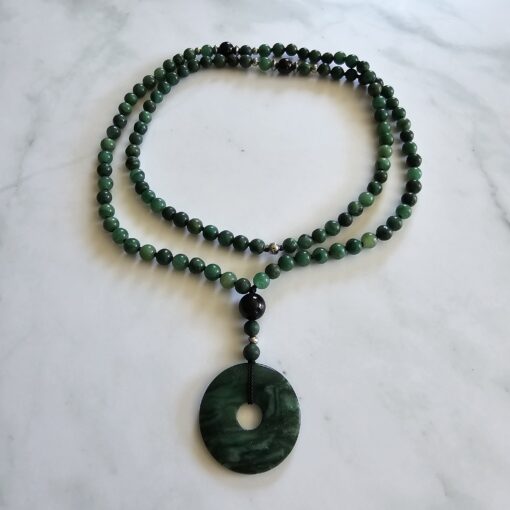 Budstone („Prasemquarz“) -Turmalin (schwarz) -Mala mit Budstone-Donut – Bild 3