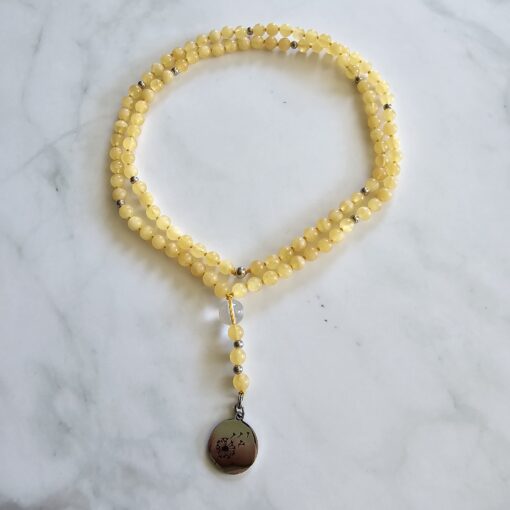 Calcit (orange, „Orangencalcit“) -Mala (3) mit Edelstahlanhänger – Bild 3
