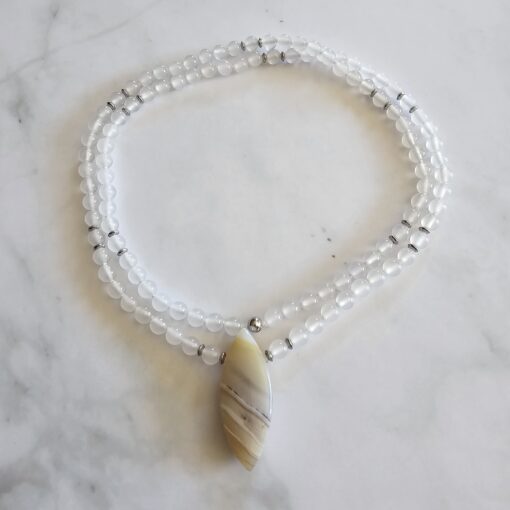 Achat (weiß, „Friedensachat“) -Mala (1) mit Achat-Navette – Bild 3