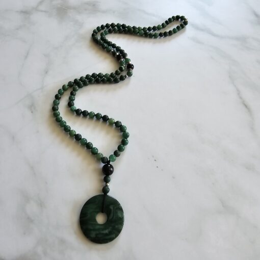Budstone („Prasemquarz“) -Turmalin (schwarz) -Mala mit Budstone-Donut – Bild 4