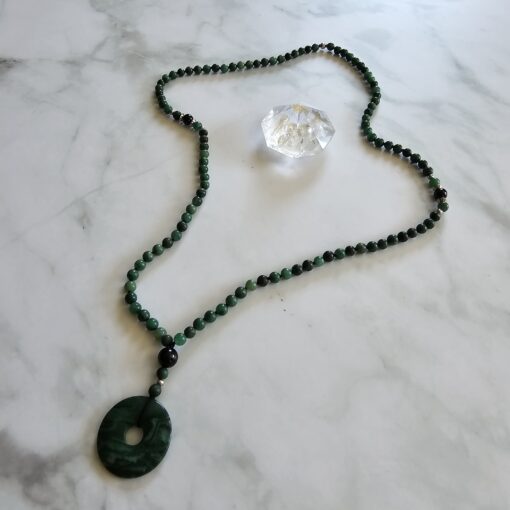 Budstone („Prasemquarz“) -Turmalin (schwarz) -Mala mit Budstone-Donut – Bild 5