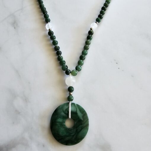 Budstone („Prasemquarz“) -Schneequarz-Mala mit Budstone-Donut – Bild 6