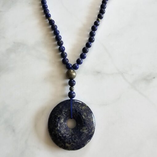 Lapislazuli-Pyrit-Mala (4 ) mit Lapislazuli-Donut – Bild 6