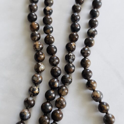 Opal (braun, brauner „Feuerspitzen“ Opal) -Mala mit kupferfarbenem Anhänger – Bild 8