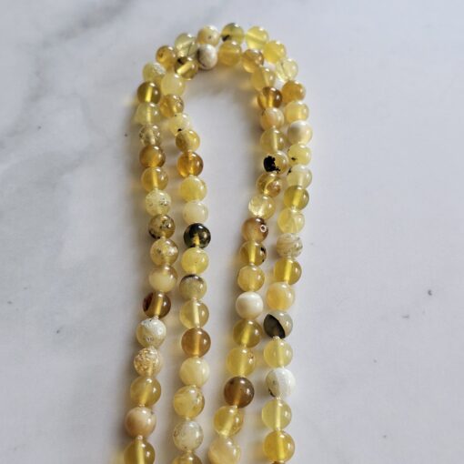 Opal (gelb) -Mala mit Seidenquaste – Bild 9