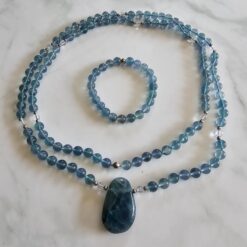 Fluorit (blau) -Bergkristall-Mala mit blau-grünem Fluorit-Anhänger und Armband