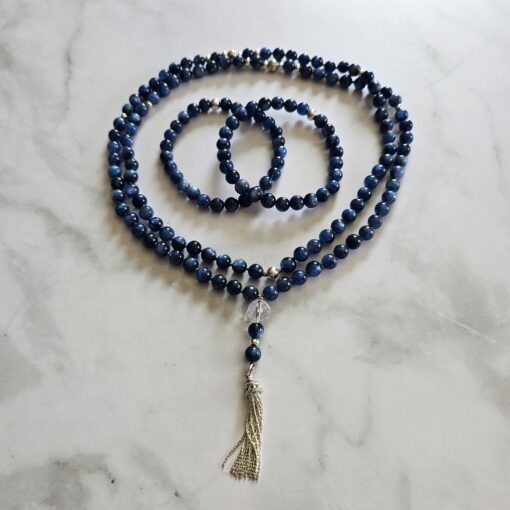 Kyanit-Mala (1) mit 925 Silberquaste und 2 Armbändern