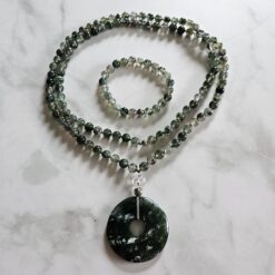 Moosachat (Chalcedon) -Mala mit Moosachat-Donut und Armband
