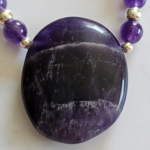 Amethyst (dunkel) -Mala mit dunklem Amethyst-Anhänger und Armband – Bild 10