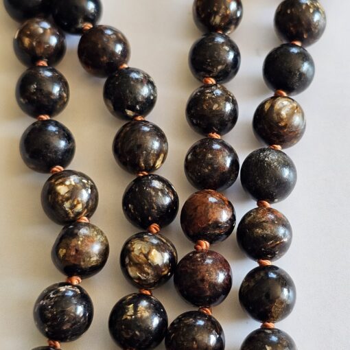 Biotit-Mala mit Biotit-Anhänger und 2 Armbändern – Bild 15