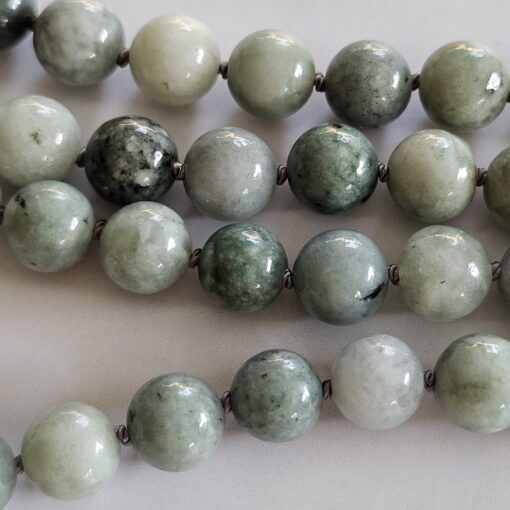 Jade (Burma Jade) -Mala (2b) mit Donut aus Burma Jade und Armband – Bild 15