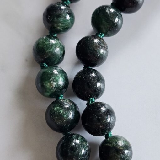 Fuchsit-Mala (2) mit Baumwollquaste – Bild 17
