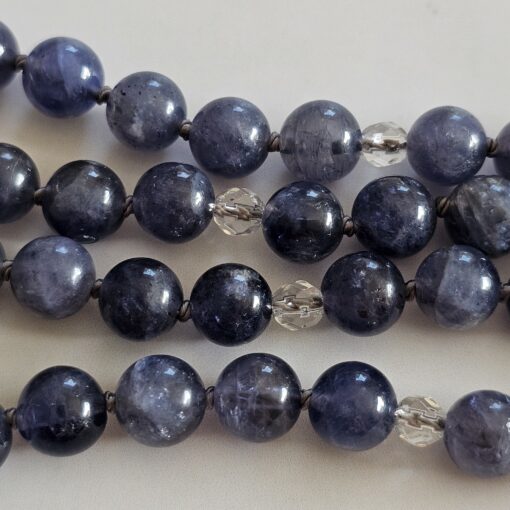 Iolith (Cordierit) -Bergkristall (facettiert) -Mala mit Iolith-Anhänger und Armband – Bild 16