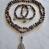 Achat („Alashan-Achat“) -Mala mit Edelstahlanhänger