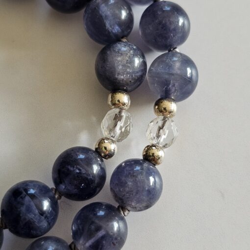 Iolith (Cordierit) -Bergkristall (facettiert) -Mala mit Iolith-Anhänger und Armband – Bild 20