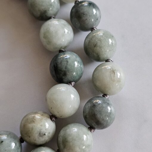 Jade (Burma Jade) -Mala (2b) mit Donut aus Burma Jade und Armband – Bild 21