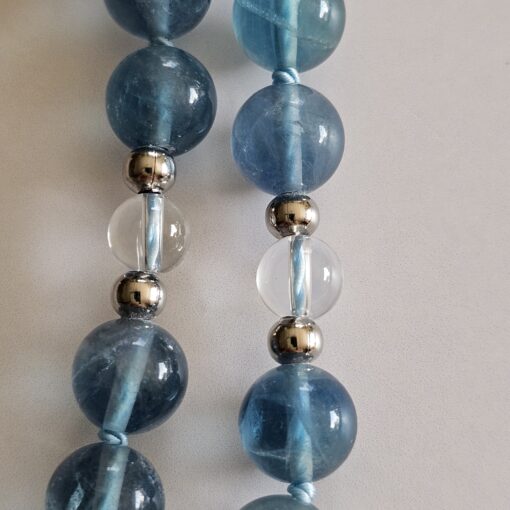Fluorit (blau) -Bergkristall-Mala mit blau-grünem Fluorit-Anhänger und Armband – Bild 22