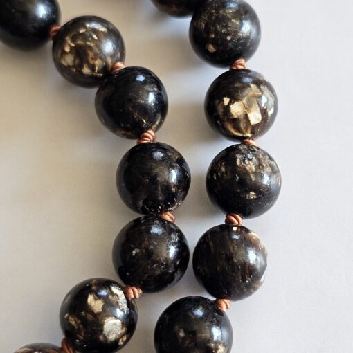 Biotit-Mala mit Biotit-Anhänger und 2 Armbändern – Bild 22