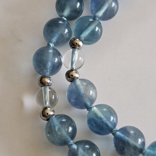 Fluorit (blau) -Bergkristall-Mala mit blau-grünem Fluorit-Anhänger und Armband – Bild 24